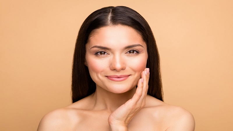 متخصص پوست اصفهان - بهترین متخصص ژل و بوتاکس - بهترین متخصص تزریق چربی و لیپوترانسفر